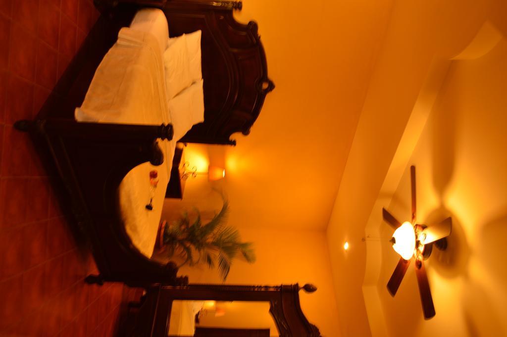 Hotel Real León Стая снимка